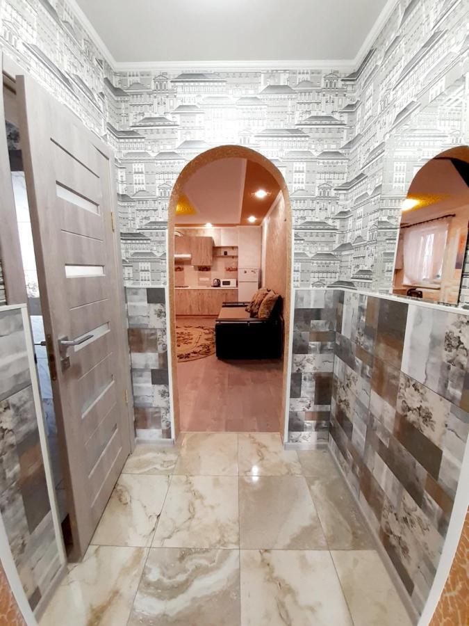 Шевченко 1 Apartment โครโปนิตสกี ภายนอก รูปภาพ